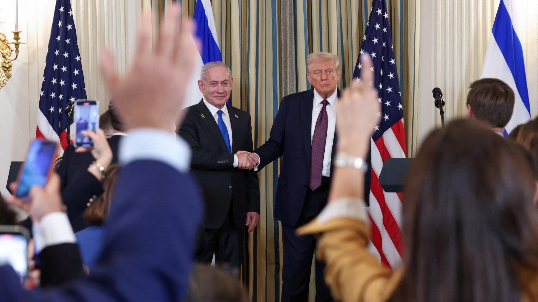トランプ政権における「イスラエル・ファースト」政策の多角的一考察：地政学的、神学的、および国内政治的動機の総合分析