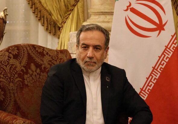 イラン・アメリカ紛争とアラグチ外相の外交戦略：停戦交渉の可能性と地域秩序の再編