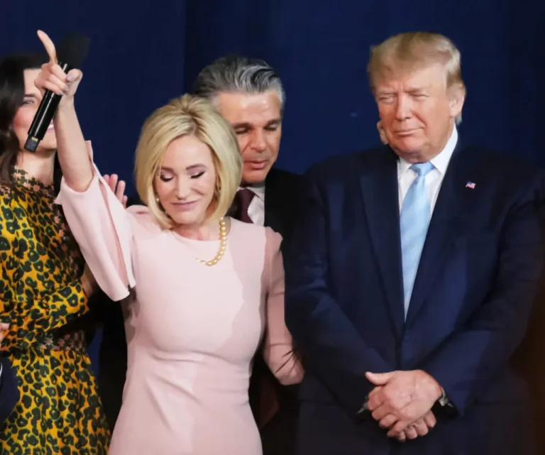 ホワイトハウス信仰局の役割、変遷、および多角的な悪影響に関する包括的調査報告書